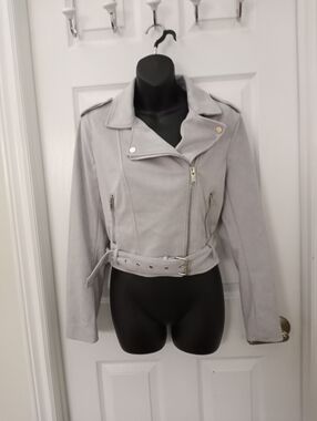 👠FOREVER 21 faux Suede Moto Jacket👠